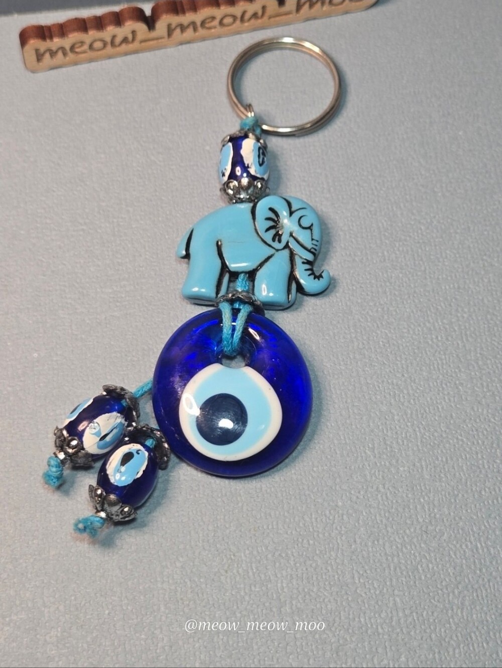 1 It Blue Elephant Keychain with Trunks Up - Picture 5 of 8